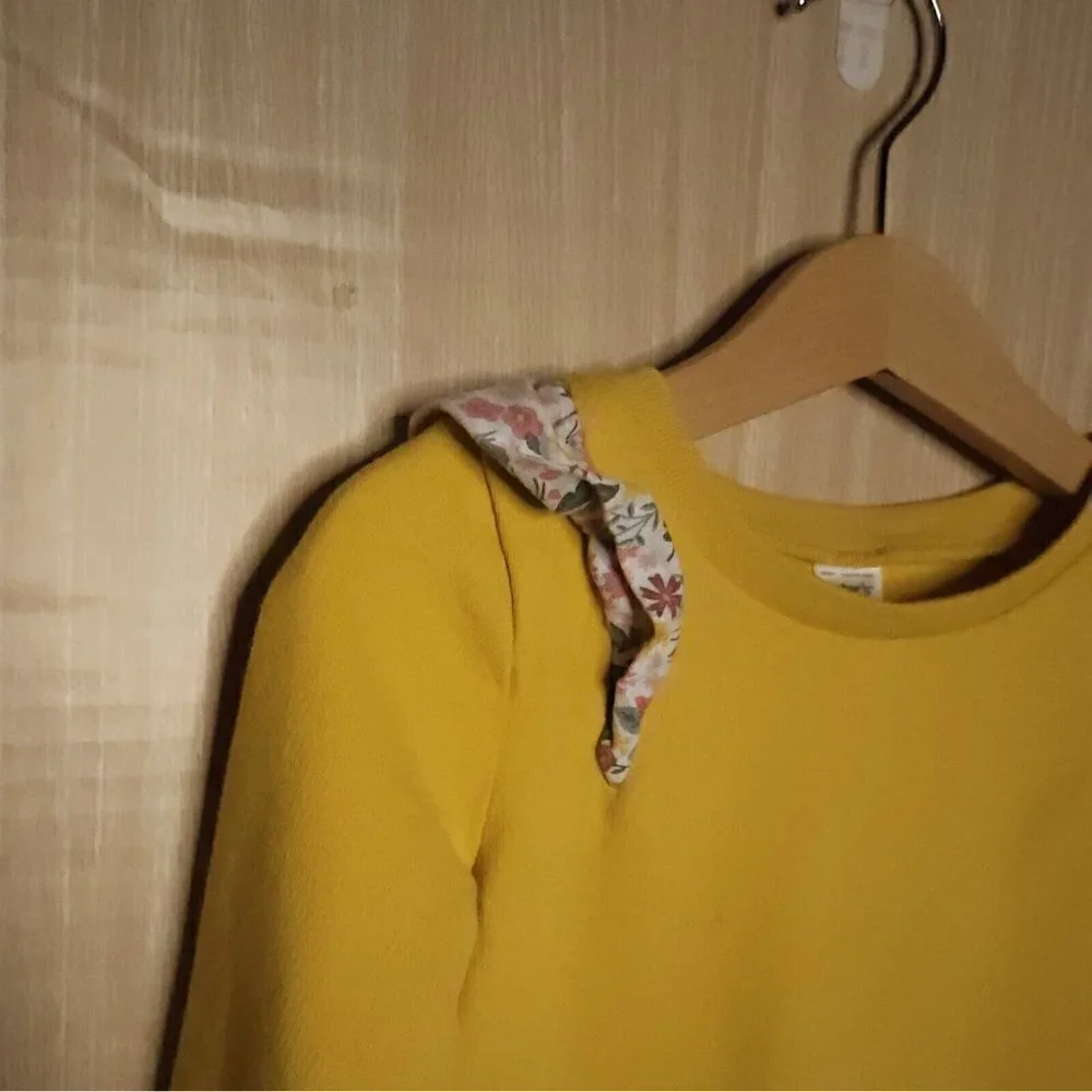 Carter's Toddler Girls Gold Yellow Sweatshirt Floral Shoulder Detail 3T